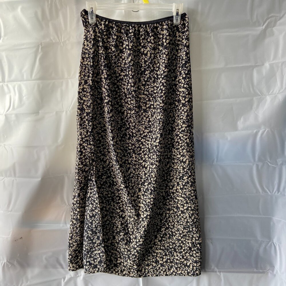 Vintage Blue 1990s Black with Cream & White Flower, Elastic Waist with Slits